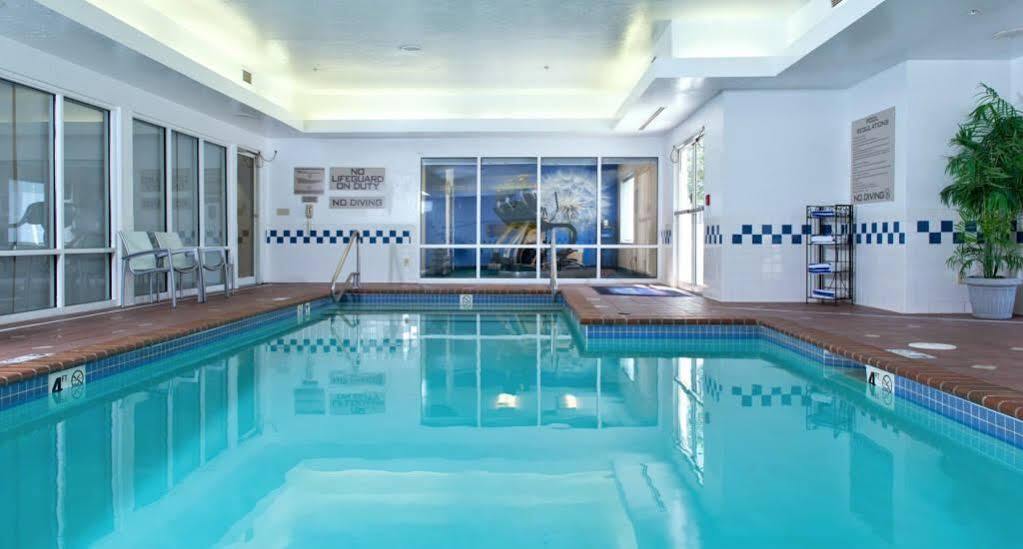 Springhill Suites By Marriott لوتون المظهر الخارجي الصورة